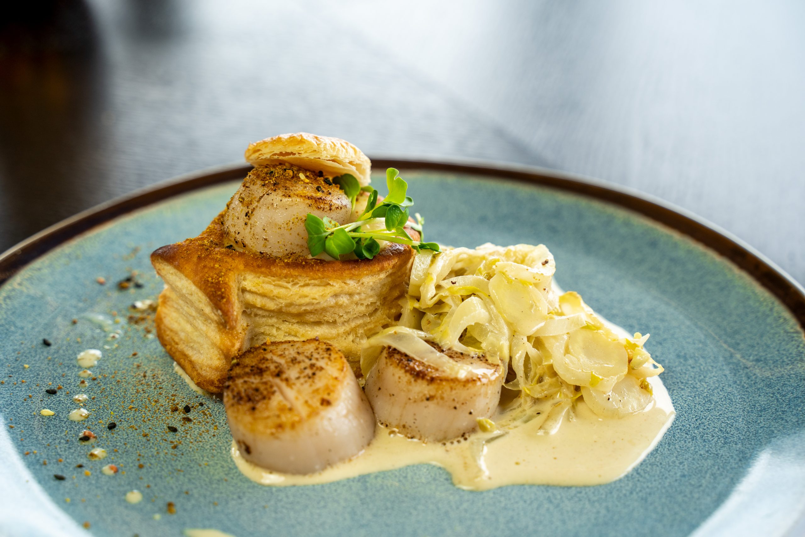 Puff Pastry Shell with Scallops, Chicory and Parsnip Pidy Global